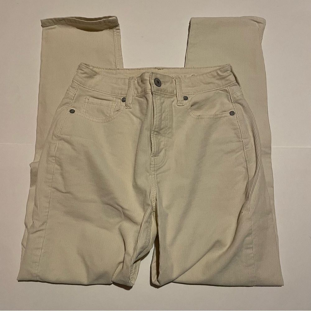 white corduroy jeans from american eagle